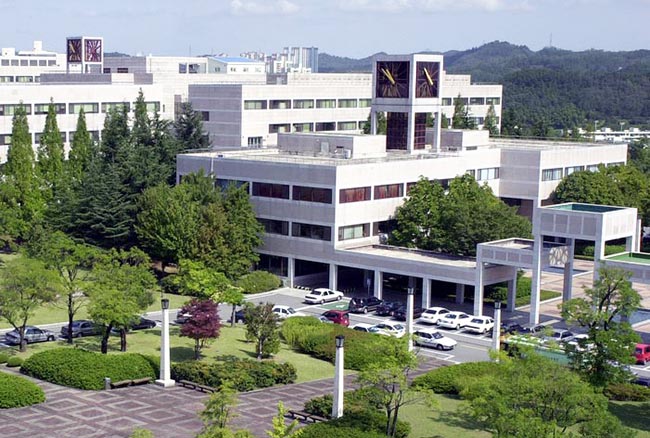 Trường Đại học Khoa học và Công nghệ Pohang, Đại học Postech